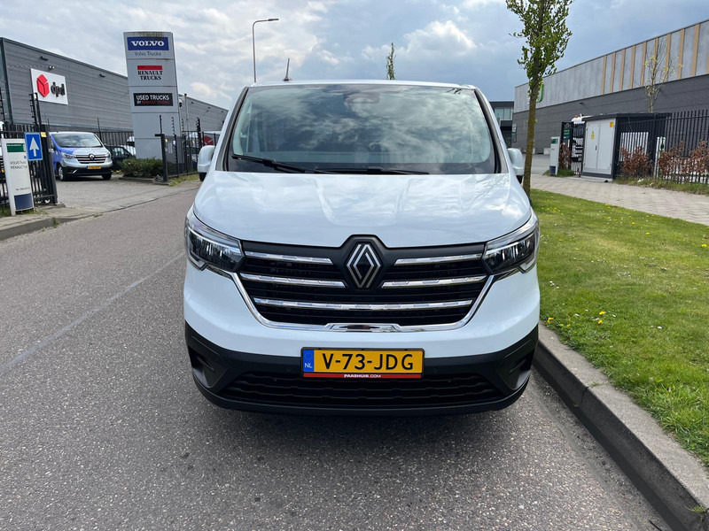 Renault Trafic E-Tech Red L2 H1, Nieuwstaat/New condition, Lees omschrijving/Read description - Furgão compacto, Carrinha elétrica: foto 4 Renault Trafic E-Tech Red L2 H1, Nieuwstaat/New condition, Lees omschrijving/Read description - Furgão compacto, Carrinha elétrica: foto 4