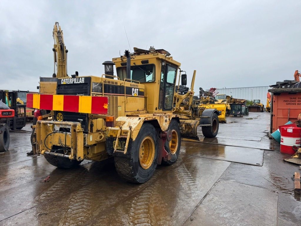 CAT 140 H - Motoniveladora: foto 5 CAT 140 H - Motoniveladora: foto 5