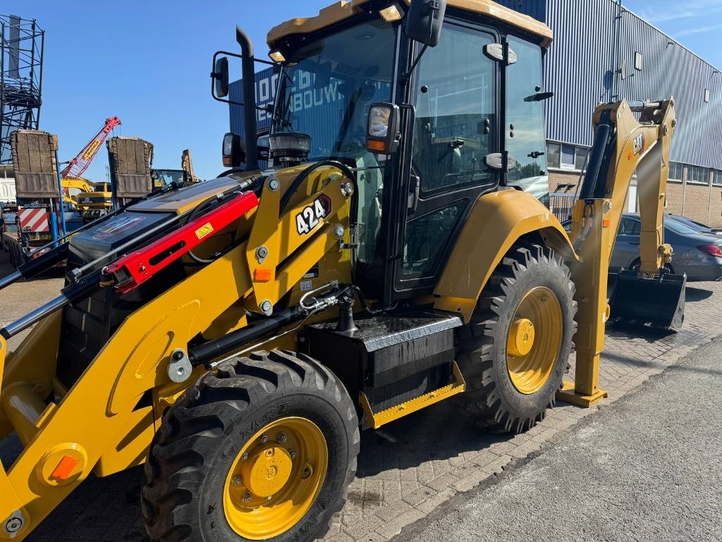 Retroescavadeira CAT 424 4X4 ( UNUSED NEW ): foto 8