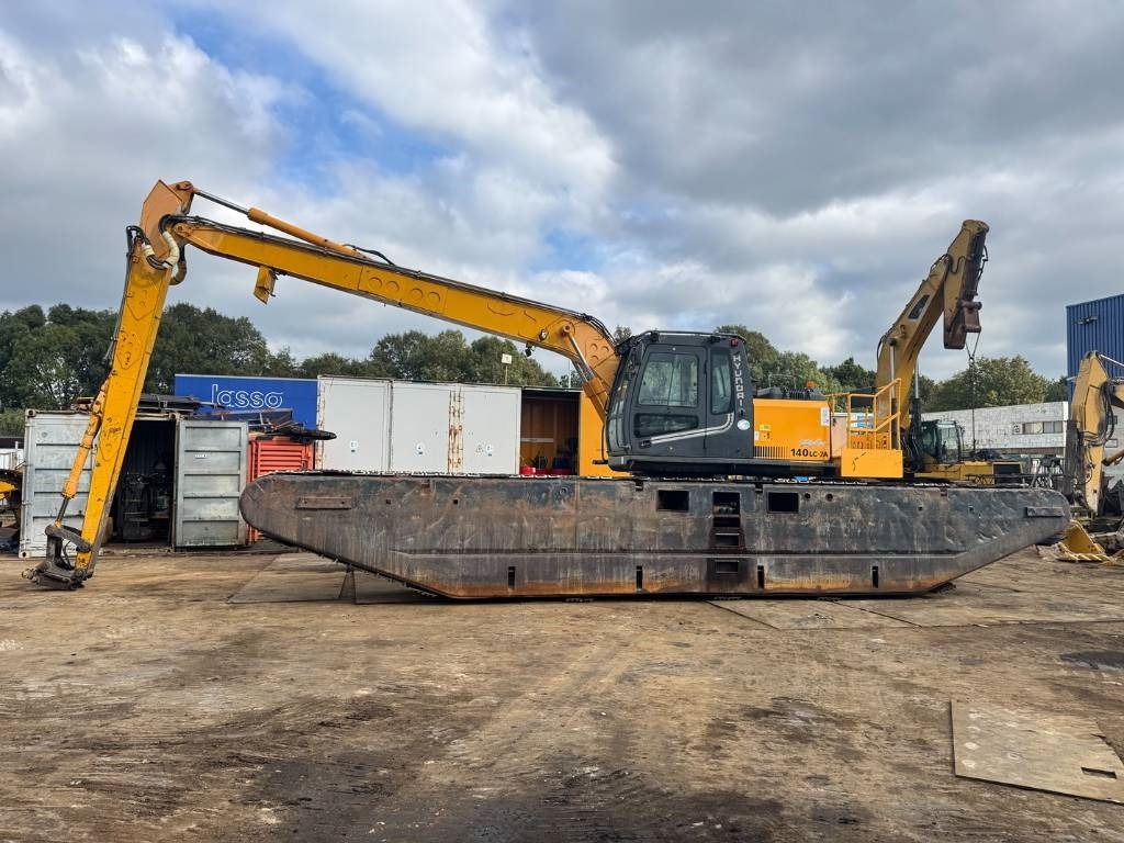 Hyundai Robex 140 LC-7 A BIGFLOAT AMPHIBIOUS EXCAVATOR  - Escavadeira flutuante: foto 2 Hyundai Robex 140 LC-7 A BIGFLOAT AMPHIBIOUS EXCAVATOR  - Escavadeira flutuante: foto 2