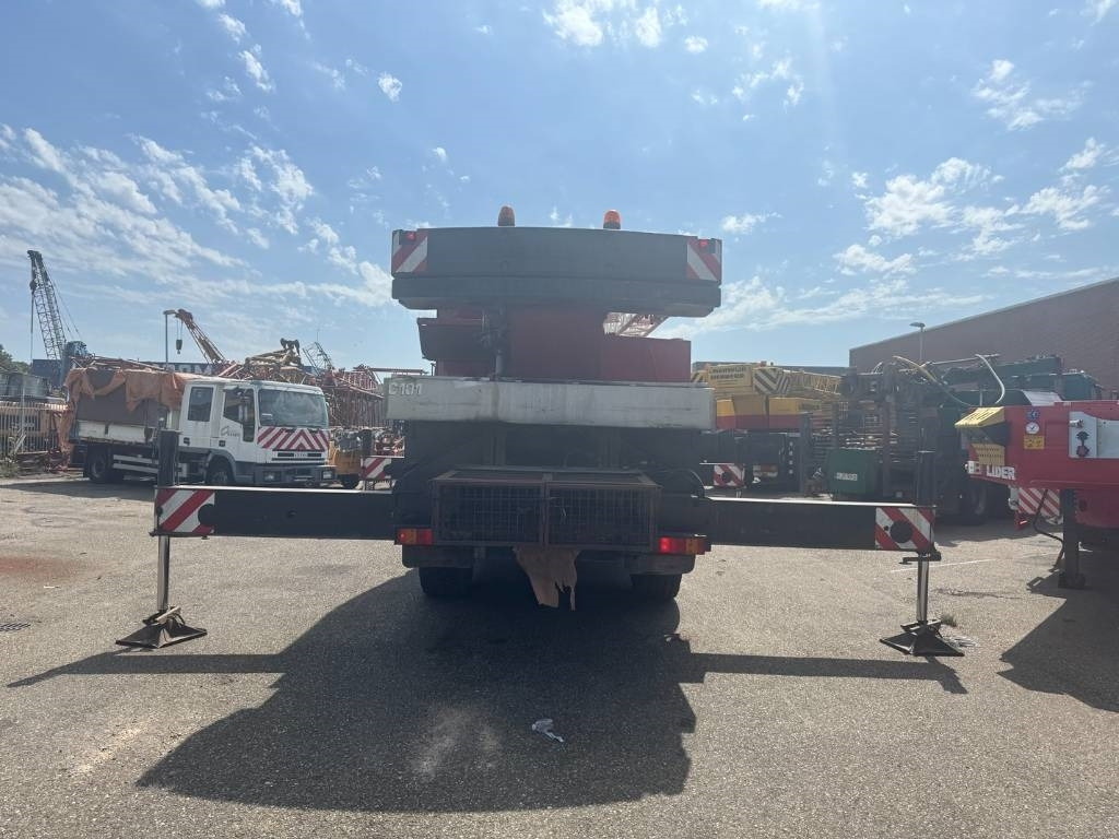 Liebherr LTM 1030-2.1 ( WITH JIB )  - Grua todo o terreno: foto 4 Liebherr LTM 1030-2.1 ( WITH JIB )  - Grua todo o terreno: foto 4