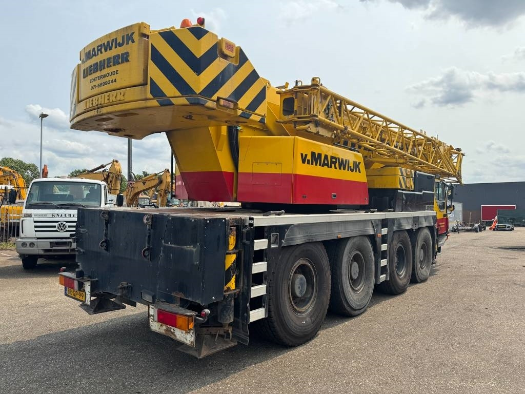 Liebherr LTM 1070-4.1 - Grua todo o terreno: foto 4 Liebherr LTM 1070-4.1 - Grua todo o terreno: foto 4