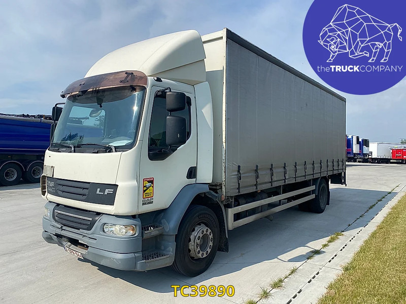 DAF LF 55 220 - Camião de lona: foto 1 DAF LF 55 220 - Camião de lona: foto 1