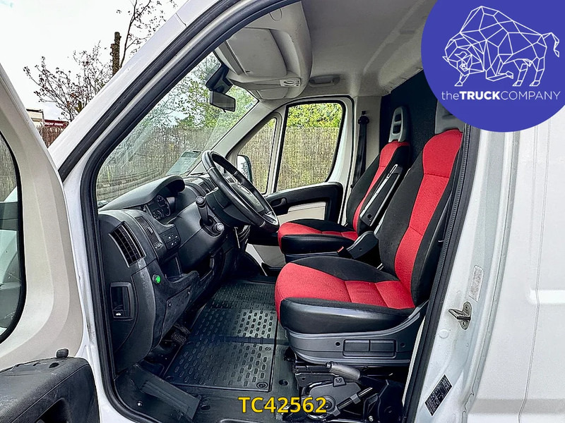 Carrinha de contentor Fiat Ducato meubelbak + lift 3.0D automaat: foto 15