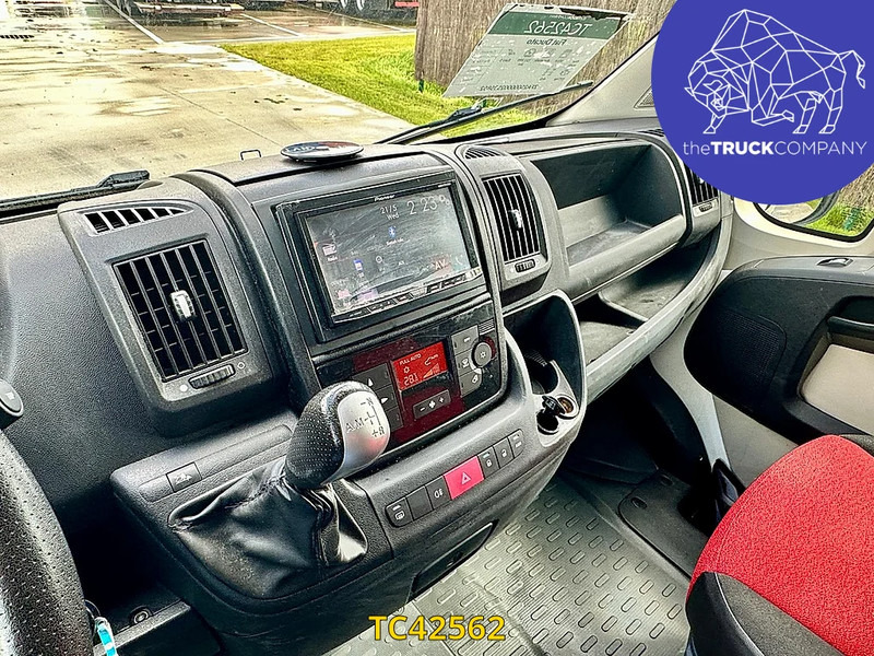 Carrinha de contentor Fiat Ducato meubelbak + lift 3.0D automaat: foto 8