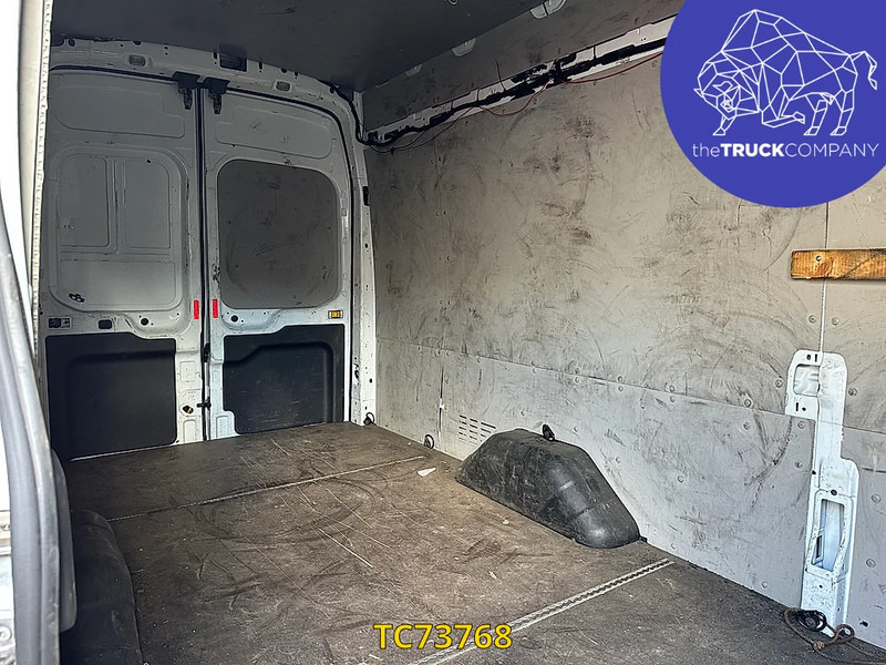 Furgão Ford Transit 2.0 TDCI - L4H2 - ENGINE DAMAGE: foto 11