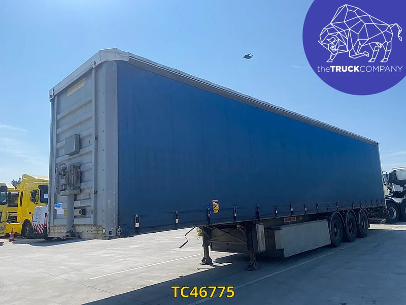 Fruehauf - Semi-reboque de lona: foto 1 Fruehauf - Semi-reboque de lona: foto 1