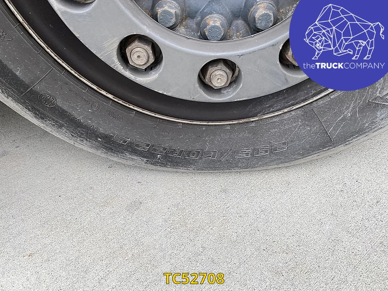 Iveco Stralis - Camião de lona: foto 4 Iveco Stralis - Camião de lona: foto 4