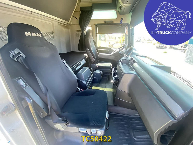 MAN TGX 440 - Camião transportador de contêineres/ Caixa móvel: foto 5 MAN TGX 440 - Camião transportador de contêineres/ Caixa móvel: foto 5