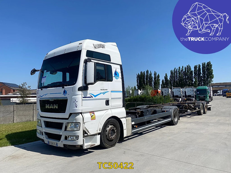 MAN TGX 440 - Camião transportador de contêineres/ Caixa móvel: foto 1 MAN TGX 440 - Camião transportador de contêineres/ Caixa móvel: foto 1