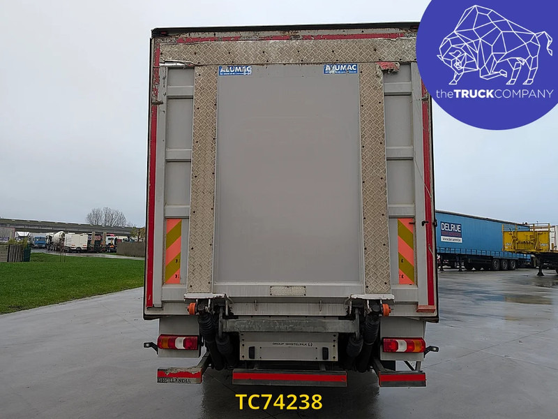 Mercedes-Benz Atego 1221 - Camião furgão: foto 3 Mercedes-Benz Atego 1221 - Camião furgão: foto 3