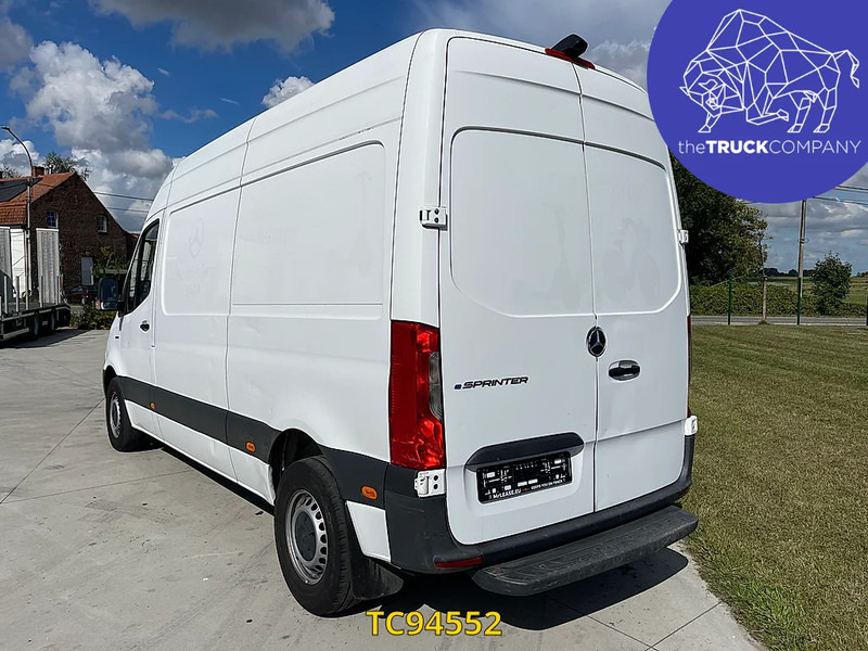 Mercedes-Benz E-Sprinter L2H2 41 kWh - Furgão, Carrinha elétrica: foto 3 Mercedes-Benz E-Sprinter L2H2 41 kWh - Furgão, Carrinha elétrica: foto 3
