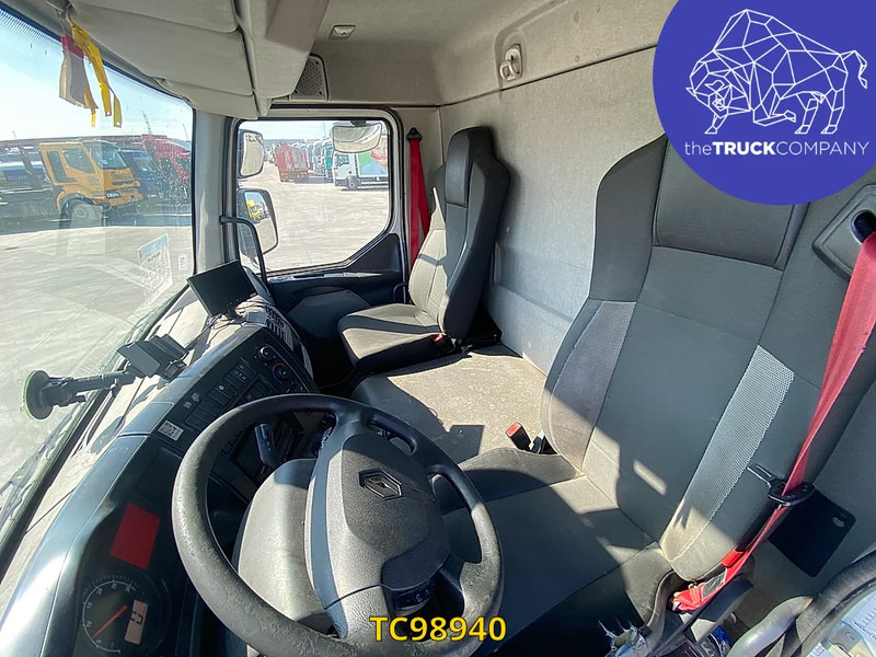 Renault D 240 - Camião furgão: foto 5 Renault D 240 - Camião furgão: foto 5