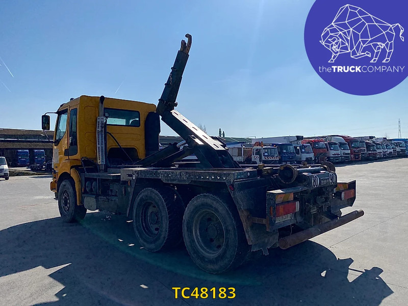 Renault Kerax 420 - Camião transportador de contêineres/ Caixa móvel: foto 5 Renault Kerax 420 - Camião transportador de contêineres/ Caixa móvel: foto 5