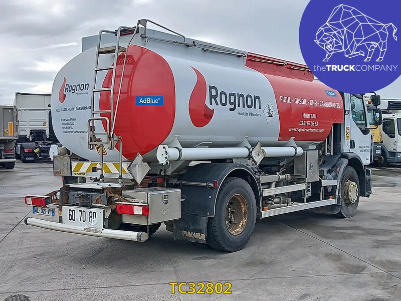 Caminhão tanque Renault Premium 310: foto 6