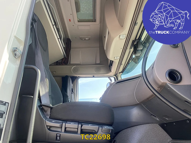 DAF XF 480 - Tractor: foto 4 DAF XF 480 - Tractor: foto 4