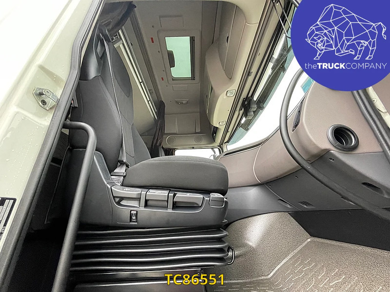 DAF XF 480 - Tractor: foto 2 DAF XF 480 - Tractor: foto 2