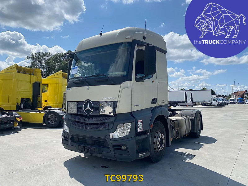 Mercedes-Benz Actros 1843 - Tractor: foto 1 Mercedes-Benz Actros 1843 - Tractor: foto 1