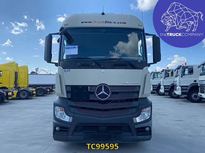 Mercedes-Benz Actros 1843 - Tractor: foto 2 Mercedes-Benz Actros 1843 - Tractor: foto 2