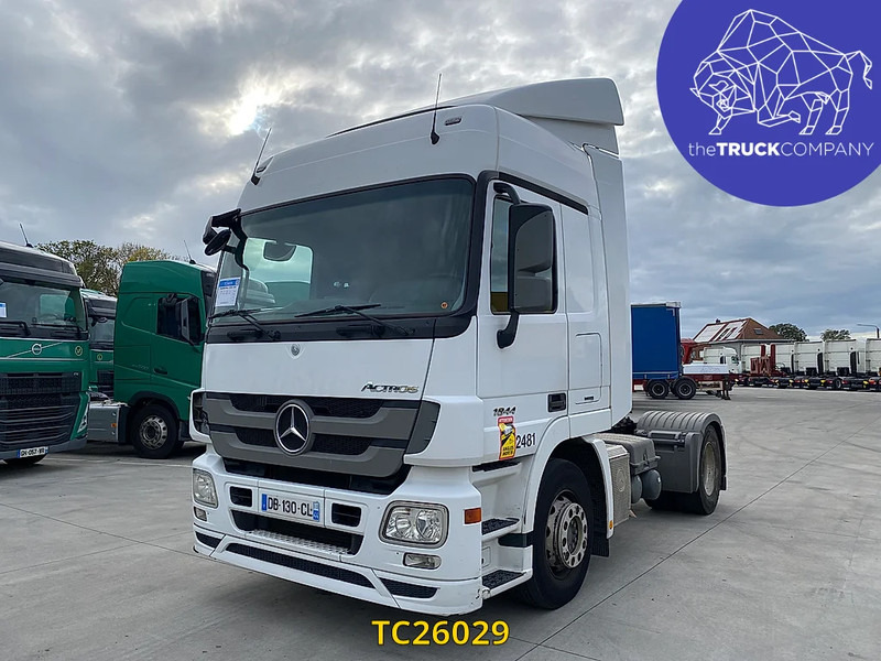 Mercedes-Benz Actros 1844 - Tractor: foto 1 Mercedes-Benz Actros 1844 - Tractor: foto 1