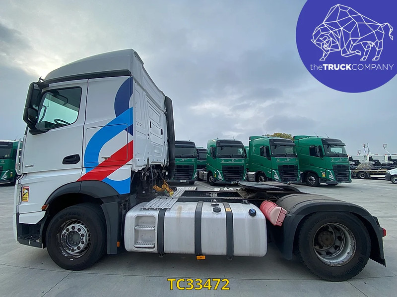 Mercedes-Benz Actros 1945 - Tractor: foto 2 Mercedes-Benz Actros 1945 - Tractor: foto 2