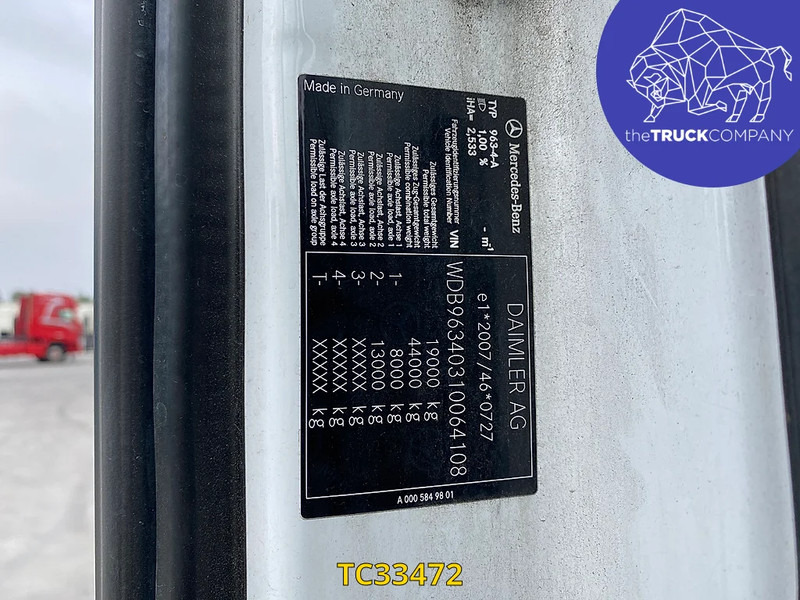 Tractor Mercedes-Benz Actros 1945: foto 13