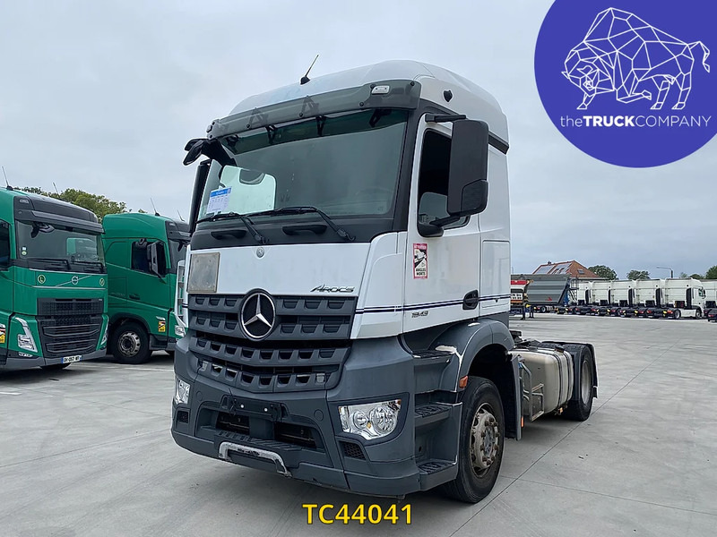 Mercedes-Benz Arocs 1943 - Tractor: foto 1 Mercedes-Benz Arocs 1943 - Tractor: foto 1