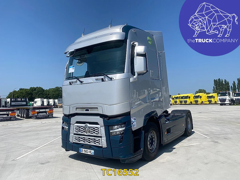 Renault T 520 - Tractor: foto 1 Renault T 520 - Tractor: foto 1