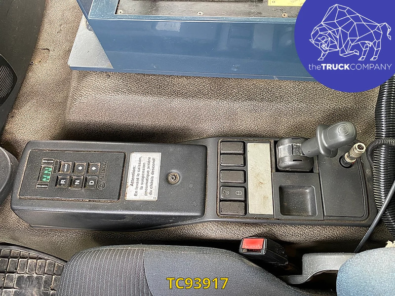 Caminhão de lixo Volvo FE 320: foto 8
