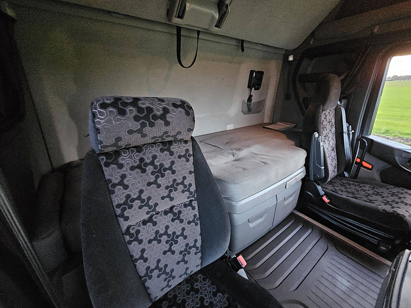 Leasing de Scania R450 Scania R450: foto 12