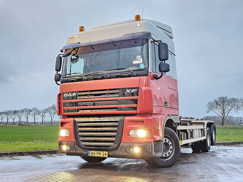 DAF XF 105.410 6X2 FAS NL-TRUCK - Camião polibenne: foto 1 DAF XF 105.410 6X2 FAS NL-TRUCK - Camião polibenne: foto 1