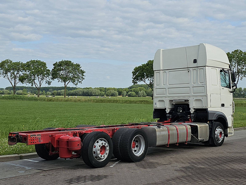 DAF XF 480 SSC 6X2 FAR INTARDER - Camião chassi: foto 3 DAF XF 480 SSC 6X2 FAR INTARDER - Camião chassi: foto 3
