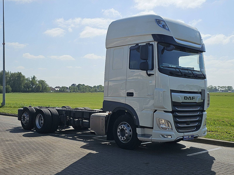 DAF XF 480 SSC 6X2 FAR INTARDER - Camião chassi: foto 5 DAF XF 480 SSC 6X2 FAR INTARDER - Camião chassi: foto 5