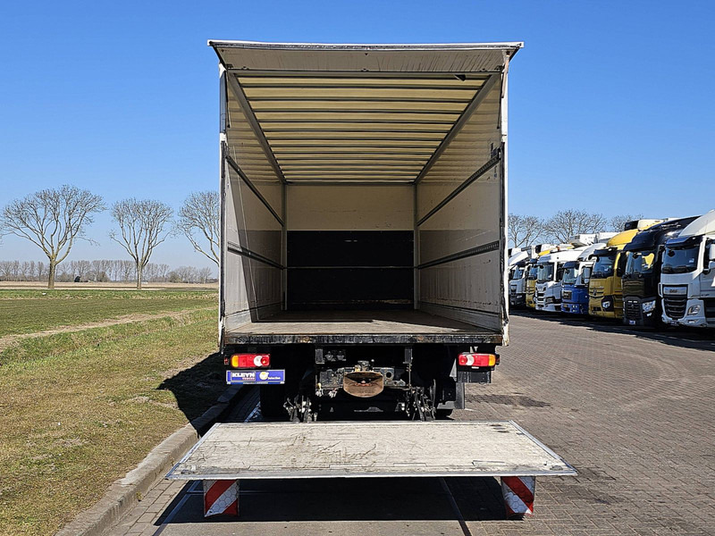 Camião furgão Iveco 120E25 EUROCARGO 3 SEATS AIRCO LIFT: foto 11