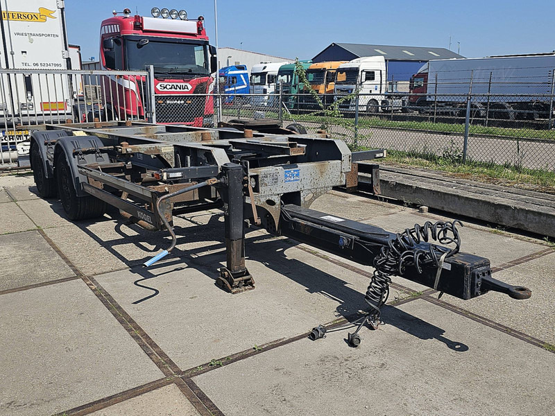 Kögel ZW18 BDF TANDEM - Reboque transportador de contêineres/ Caixa móvel: foto 5 Kögel ZW18 BDF TANDEM - Reboque transportador de contêineres/ Caixa móvel: foto 5