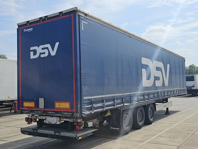 Krone SDP 02 BÄR 2 TONS TAILLIFT - Semi-reboque de lona: foto 2 Krone SDP 02 BÄR 2 TONS TAILLIFT - Semi-reboque de lona: foto 2