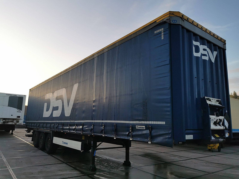 Krone SDP 02 BÄR 2 TONS TAILLIFT - Semi-reboque de lona: foto 3 Krone SDP 02 BÄR 2 TONS TAILLIFT - Semi-reboque de lona: foto 3