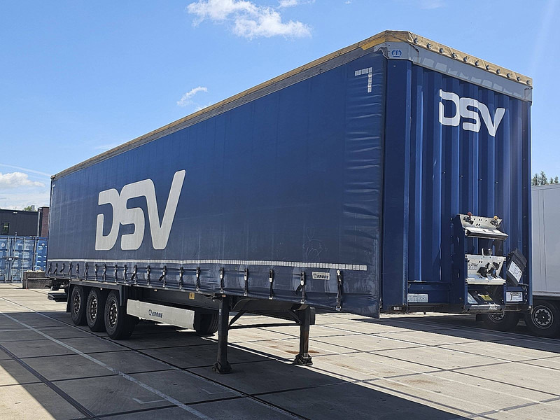 Krone SDP 02 BÄR 2 TONS TAILLIFT - Semi-reboque de lona: foto 3 Krone SDP 02 BÄR 2 TONS TAILLIFT - Semi-reboque de lona: foto 3