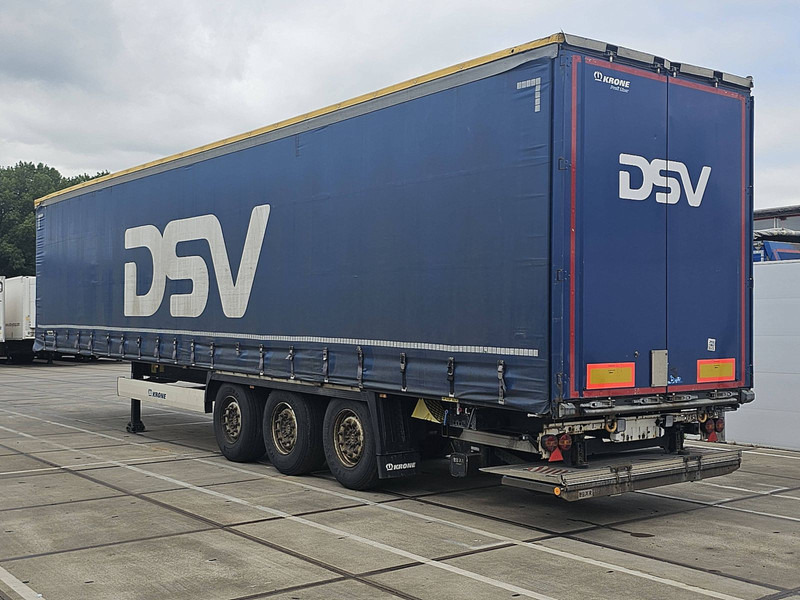 Krone SDP 02 BÄR 2 TONS TAILLIFT - Semi-reboque de lona: foto 5 Krone SDP 02 BÄR 2 TONS TAILLIFT - Semi-reboque de lona: foto 5