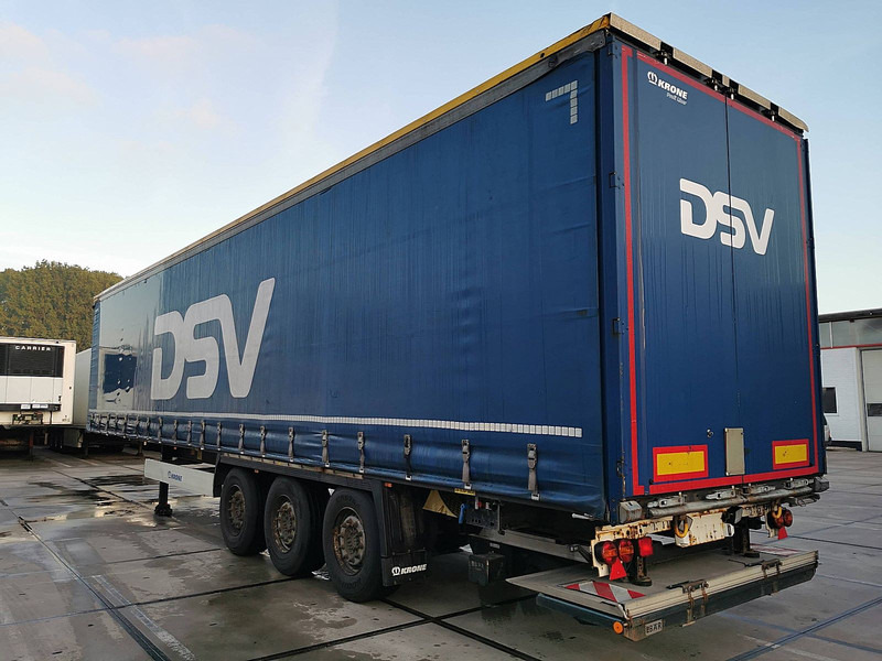 Krone SDP 02 BÄR 2 TONS TAILLIFT - Semi-reboque de lona: foto 5 Krone SDP 02 BÄR 2 TONS TAILLIFT - Semi-reboque de lona: foto 5