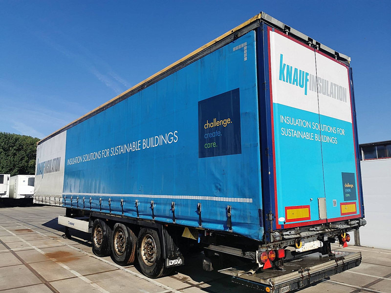 Krone SDP 02 BÄR 2 TONS TAILLIFT - Semi-reboque de lona: foto 5 Krone SDP 02 BÄR 2 TONS TAILLIFT - Semi-reboque de lona: foto 5