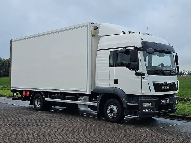 MAN 12.250 TGM LX HEATER 2T LIFT - Camião furgão: foto 5 MAN 12.250 TGM LX HEATER 2T LIFT - Camião furgão: foto 5
