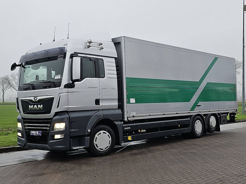 MAN 26.420 TGX 6X2-4 LIFT GETRÄNKE - Camião furgão: foto 2 MAN 26.420 TGX 6X2-4 LIFT GETRÄNKE - Camião furgão: foto 2