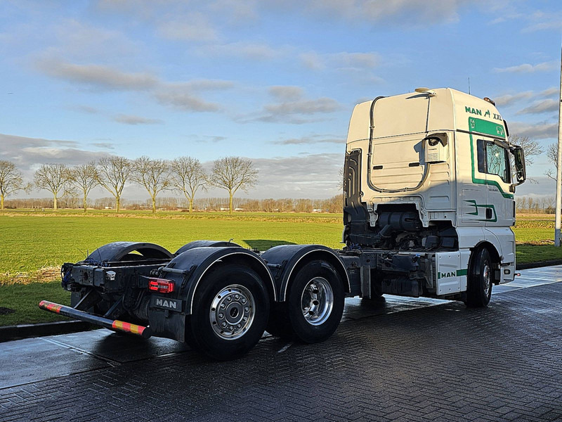 MAN 26.500 TGX XXL 6X2-4 WB420 - Camião chassi: foto 3 MAN 26.500 TGX XXL 6X2-4 WB420 - Camião chassi: foto 3
