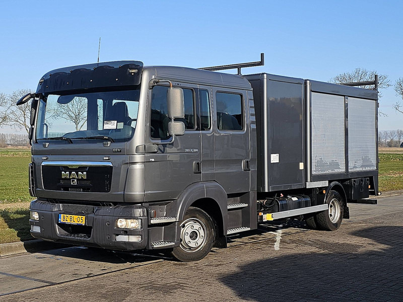 MAN 8.180 TGL DOKA DOUBLE CABIN - Camião furgão: foto 2 MAN 8.180 TGL DOKA DOUBLE CABIN - Camião furgão: foto 2