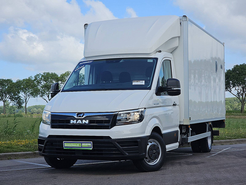 MAN TGE 5.180 ac automaat EURO6 - Carrinha de contentor: foto 1 MAN TGE 5.180 ac automaat EURO6 - Carrinha de contentor: foto 1