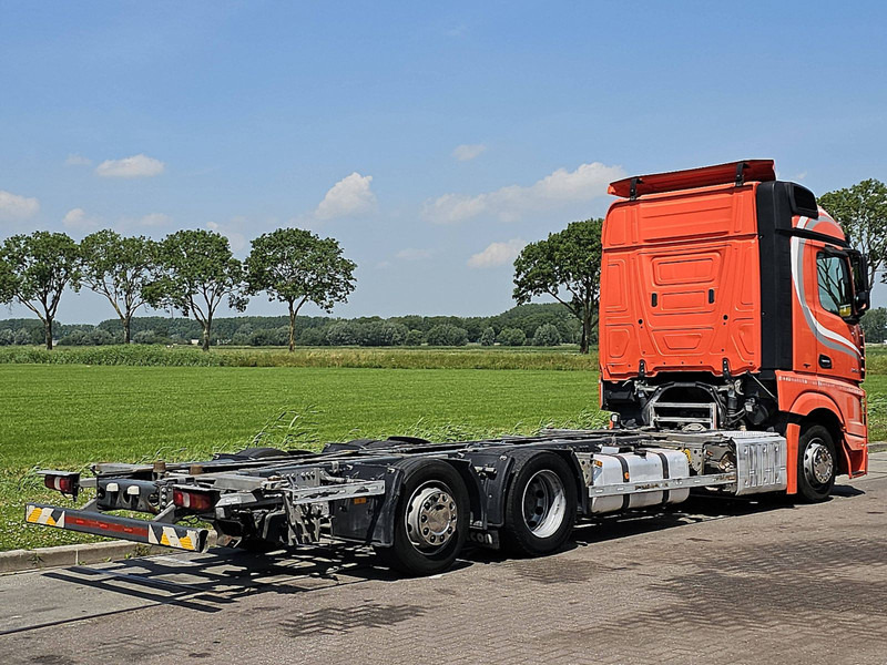 Mercedes-Benz ACTROS 2545 LS - Camião transportador de contêineres/ Caixa móvel: foto 3 Mercedes-Benz ACTROS 2545 LS - Camião transportador de contêineres/ Caixa móvel: foto 3