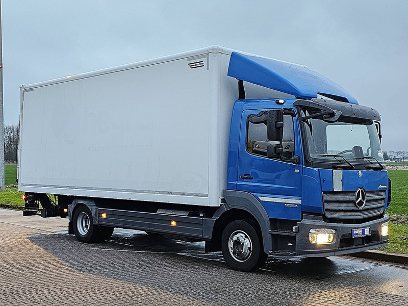 Mercedes-Benz ATEGO 1224 AIRCO LIFT BOX 643CM - Camião furgão: foto 5 Mercedes-Benz ATEGO 1224 AIRCO LIFT BOX 643CM - Camião furgão: foto 5