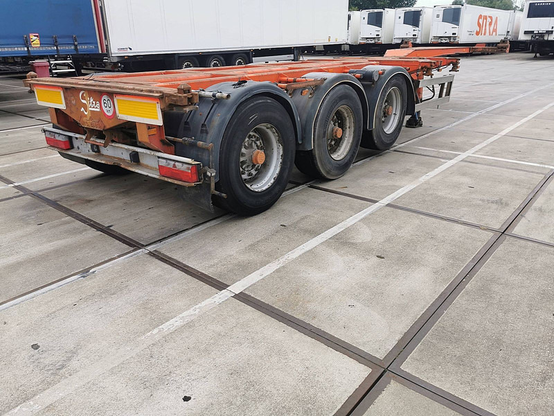 Nooteboom FT 43 03 V lift axle; BPW - Semi-reboque transportador de contêineres/ Caixa móvel: foto 2 Nooteboom FT 43 03 V lift axle; BPW - Semi-reboque transportador de contêineres/ Caixa móvel: foto 2