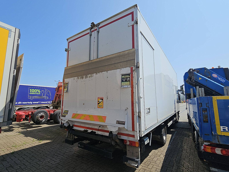 Renault D 240 11.9T AIRCO SIDEDOOR - Camião furgão: foto 3 Renault D 240 11.9T AIRCO SIDEDOOR - Camião furgão: foto 3